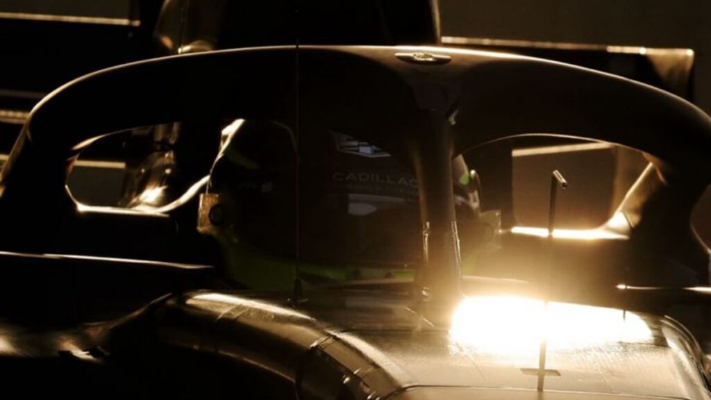 Checo enciende motores: así probo el Cadillac F1