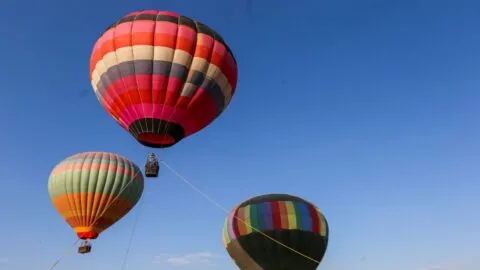 Clima provoca accidentes de globos aerostáticos en Teotihuacán; no hay lesionados  