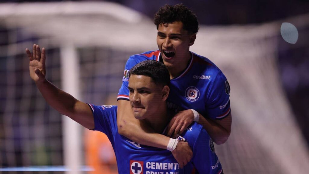 Cruz Azul pide cambio de estadio a la Liga MX