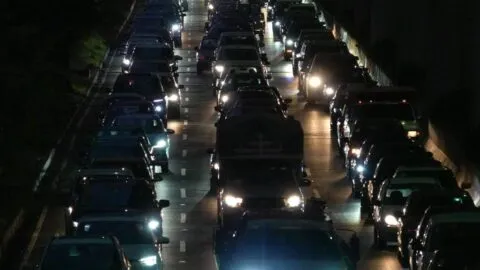 Rentar autos gana terreno en México: más flexibilidad y menos deuda impulsan tendencia