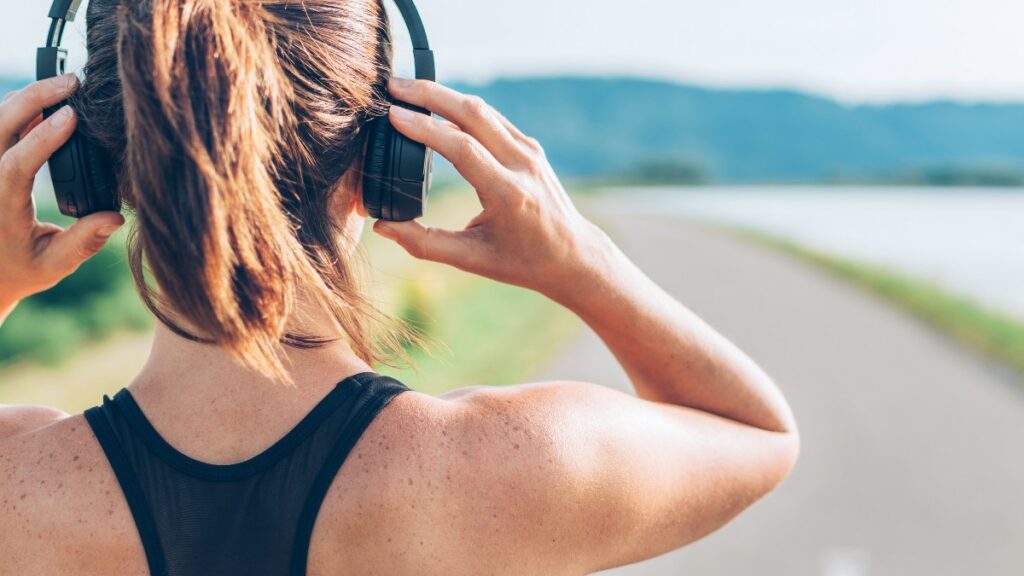 Dale play al ejercicio: Fit For Life lanza playlists para entrenar con ritmo y enfoque