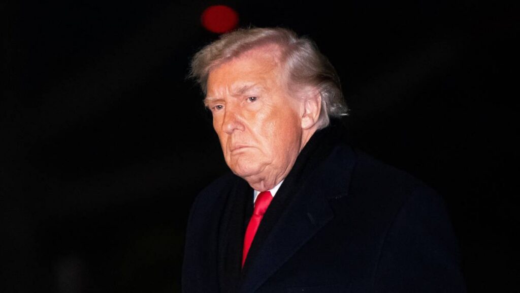 TRUMP CELEBRA UN AÑO DE MANDATO CONQUISTANDO GROENLANDIA CON IA; VE IMÁGENES