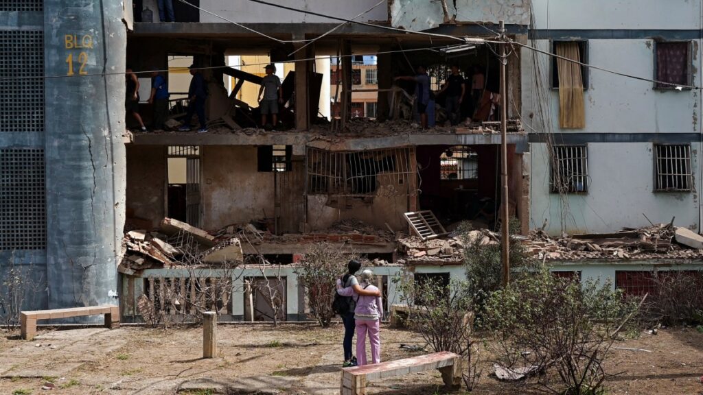 En incertidumbre, saldo del bombardeo estadounidense en Venezuela para la captura de Nicolás Maduro