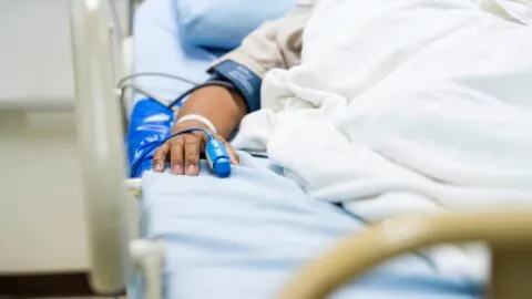 ¿Cuál es el estado de salud de los diputados Sergio Torres y Elizabeth Montoya?