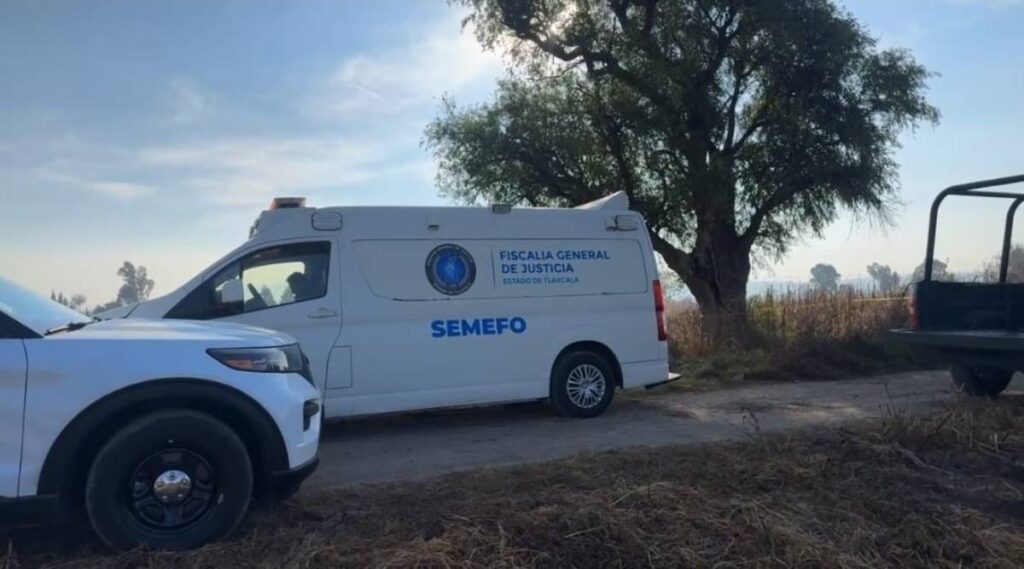 Se encontraron tres cuerpos en la fosa clandestina.