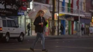 Activan doble alerta por frío y heladas en la CDMX