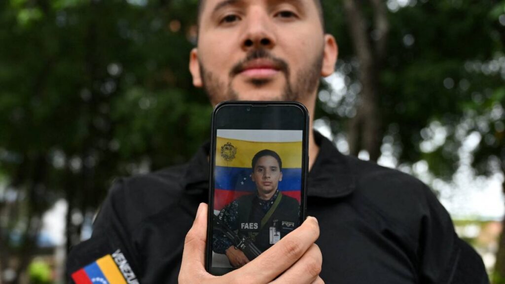 Sin relevo militar no habrá cambio real en Venezuela, advierten exsoldados