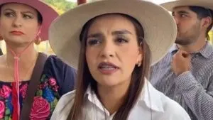 Vetan a Grecia Quiroz y a cinco funcionarios del Congreso de Michoacán; los declaran personas "non gratas"