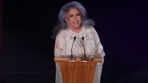 Hermanos de Verónica Castro 'chocan' sobre estado de salud de la actriz: "Es un poco alarmista"