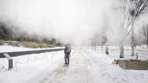 Histórica tormenta invernal en EE.UU. deja al menos 30 muertos y más de medio millón sin luz