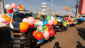 Policías Reyes Magos entregan juguetes en comunidades vulnerables de Querétaro