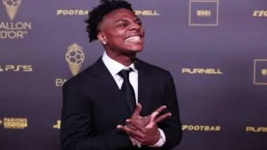 Influencer compite corriendo contra un guepardo y recibe un zarpazo