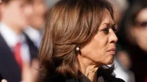 “No se trata de drogas ni de democracia. Se trata de petróleo…”: Kamala Harris ante intervención de Trump en Venezuela