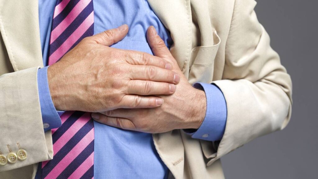 Más muertes de hombres por enfermedades del corazón en primer sementre de 2025