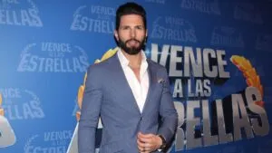 Mal clima provoca momentos de tensión en vuelo privado de Poncho de Nigris: “está totalmente cerrado el cielo”