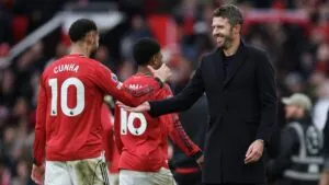 Carrick arranca su era con triunfo: United vence al City en el derbi de Mánchester