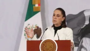 Sheinbaum fija postura: México condena intervención militar de EE. UU. en Venezuela