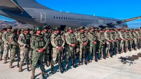 Refuerzan mil 600 militares más seguridad en Culiacán y Mazatlán