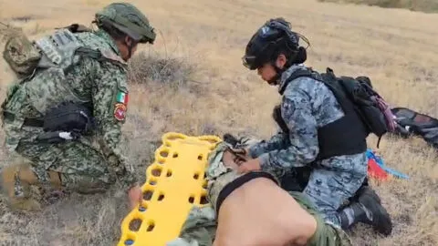 Explosión de mina terrestre deja dos militares lesionados en Tepalcatepec