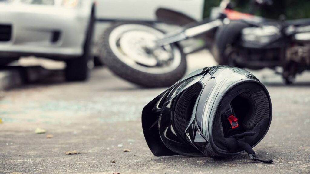 El conductor responsable huyó del lugar sin prestar auxilio.