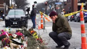 No sólo migrantes, ahora hasta estadounidenses: recuento de muertes a manos del ICE