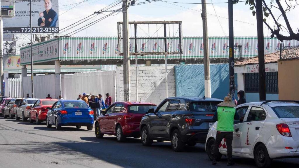 Multas, créditos y trámites: todo lo que pegará a tu bolsillo tras aumento de UMA