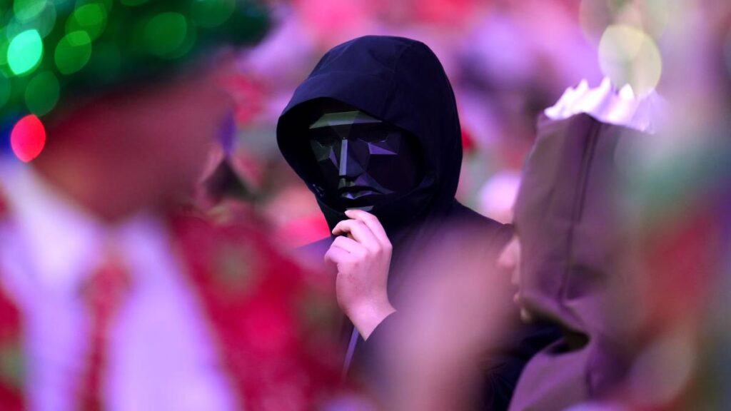 Niño muere al imitar una escena de “El juego del calamar”; papás alertan por retos peligrosos en redes