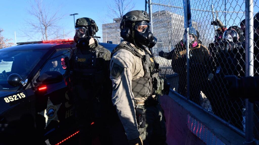 ordenan-liberar-a-nino-de-5-anos-y-su-padre-fueron-detenidos-en-minnesota