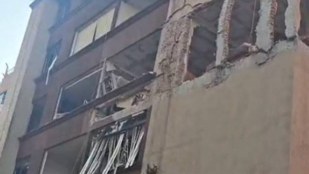 Explosión en Paseos de Taxqueña.