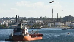 Pemex sólo reporta el 13% de exportaciones de petróleo a Cuba