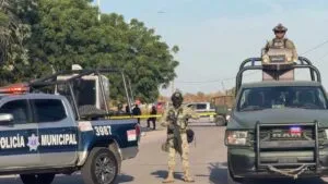 Hallan muerto y envuelto en plástico a policía municipal "levantado" en Culiacán