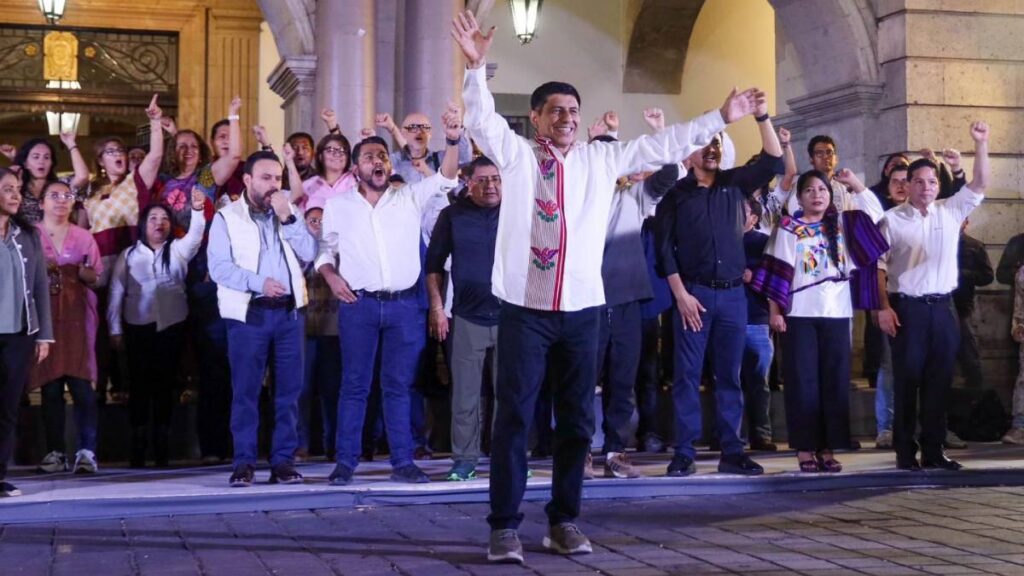 Salomón Jara seguirá en su cargo.