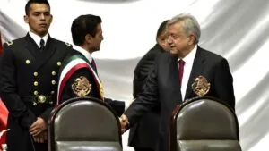 Liderazgos débiles y políticas erráticas: el balance que deja México