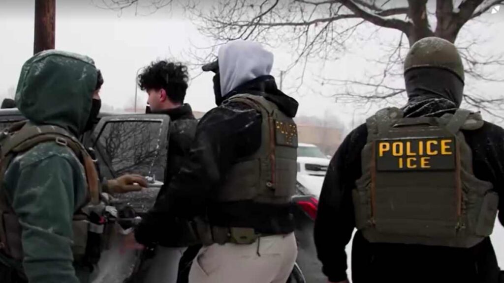 Crece vigilancia comunitaria en Minnesota. Fuente: Reuters