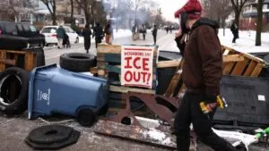 Redadas migratorias marcan un punto de quiebre en EE. UU., advierten expertos