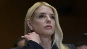 Fiscal general de EE. UU. pide a Minnesota entregar padrón electoral en medio de tensión en Minneapolis