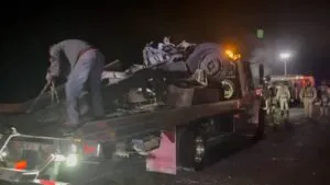 Reabren la México-Querétaro tras 8 horas cerrada por explosión de pipa de gas