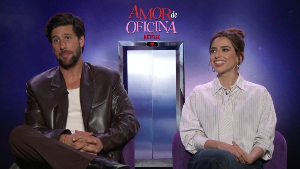 ¿Salir o no salir con alguien del trabajo? Ya se estrenó “Amor de Oficina”