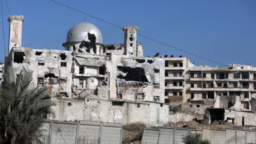 EE. UU. lanza ataques contra ISIS en Siria