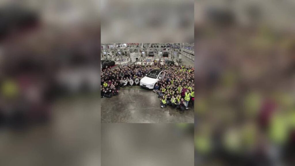 Tesla megafábrica de vehículos eléctricos