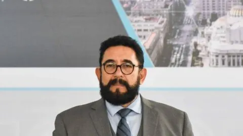 Ulises Lara renuncia a la FGR por motivos personales