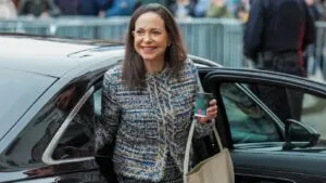 Unión Europea pide incluir a María Corina Machado en transición de Venezuela