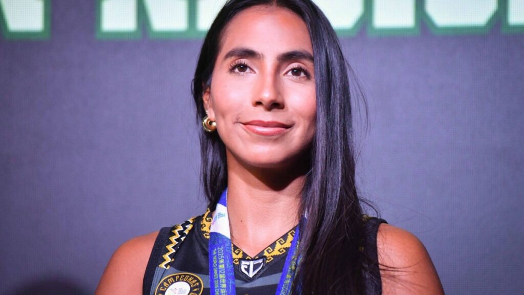 diana-flores-es-la-mujer-del-año