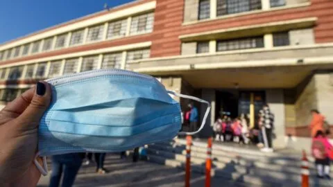 Uso de cubrebocas por sarampión en México: ¿cuál recomienda usar el IMSS?