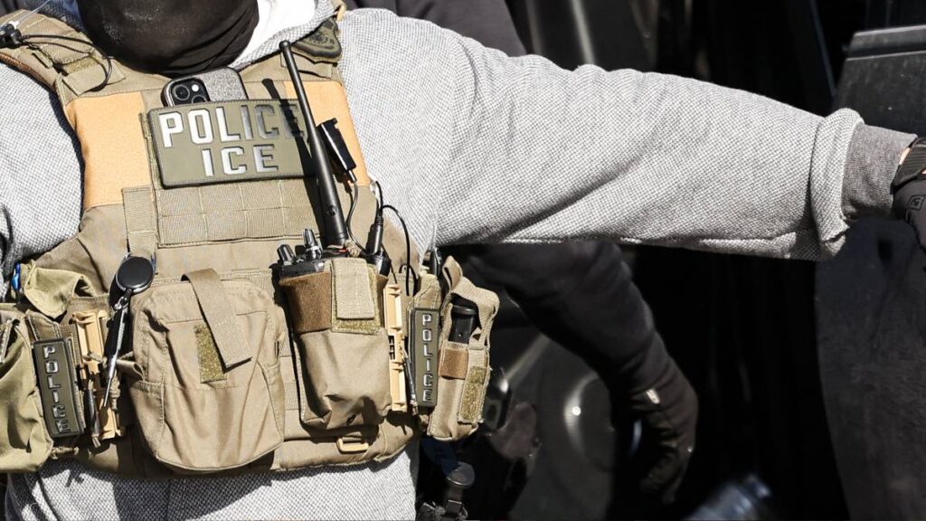 Agentes del ICE