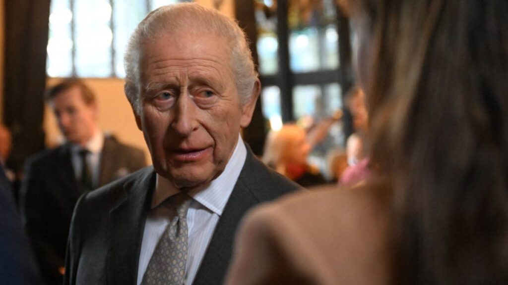 reacciona a nuevo escándalo de su hermano Andrés con Epstein.