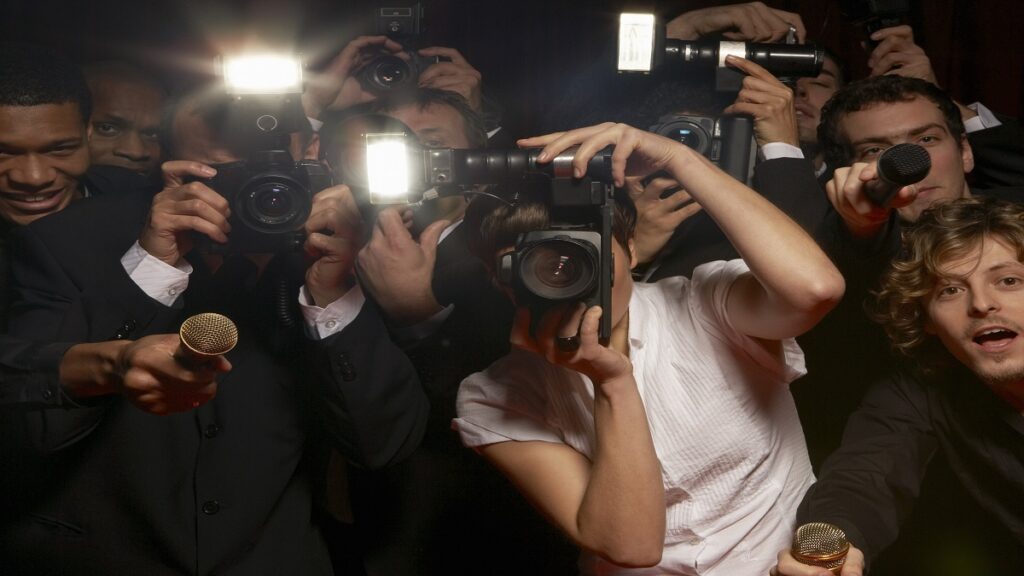 alcalde-de-chignahuapan-puebla-huye-de-medios-tras-aparecer-con-aparente-fajo-de-billetes-en-video