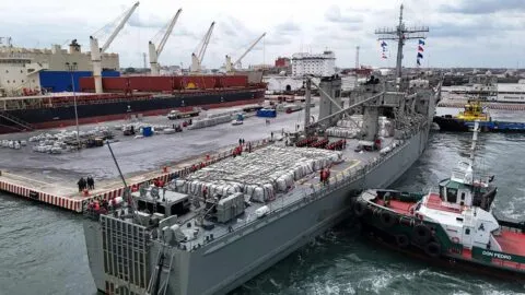 México manda otro cargamento de ayuda humanitaria a Cuba en buques de la Marina