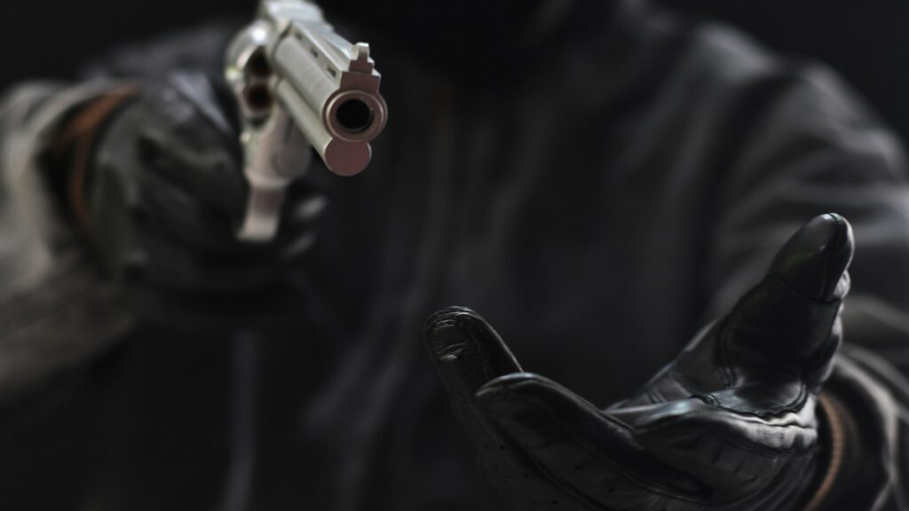 balean-a-mujer-que-viajaba-en-automovil-en-puebla-intento-defenderse-con-una-pistola