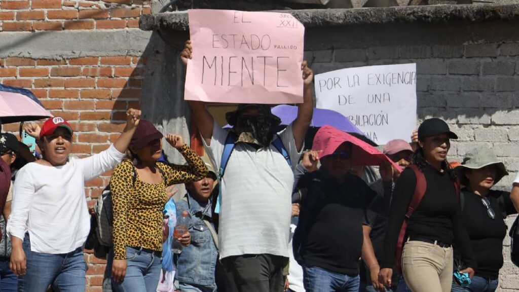 CNTE anuncia un paro de 72 horas para negociar con Gobierno federal